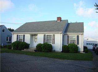 1623 W Main Rd, Middletown, RI 02842