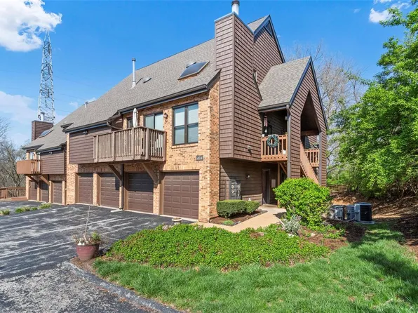 5161 Hollow Wood Court #B, St Louis, MO 63128
