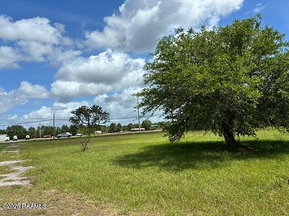 3rd image of 2062 Evangeline Rd