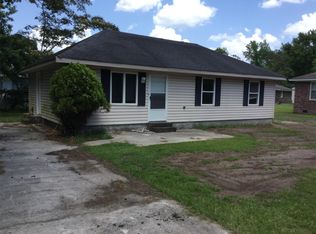 667 California Ln, Johns Island, SC 29455