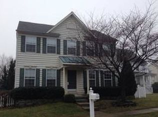42907 Redfield St, Ashburn, VA 20147