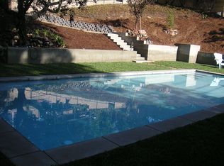 1372 El Corto Dr, Altadena, CA 91001