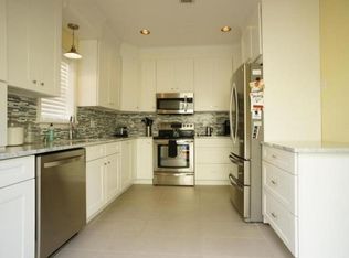 5955 Catesby St, Boca Raton, FL 33433