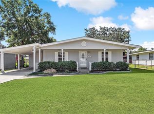 2122 Dupont Dr, Terrytown, LA 70056