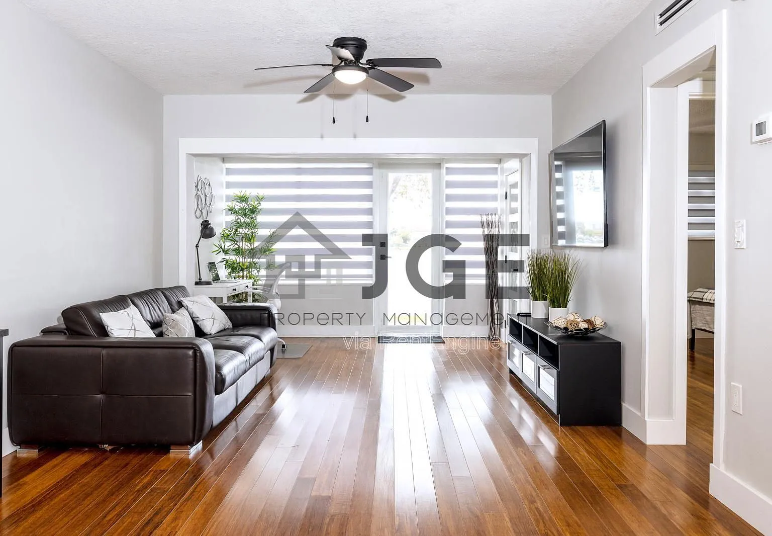 1 bed, 1.0 bath, 660 sqft, $1,800 — Photo 1
