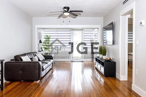 270 NE 191st St #103 Photo 1