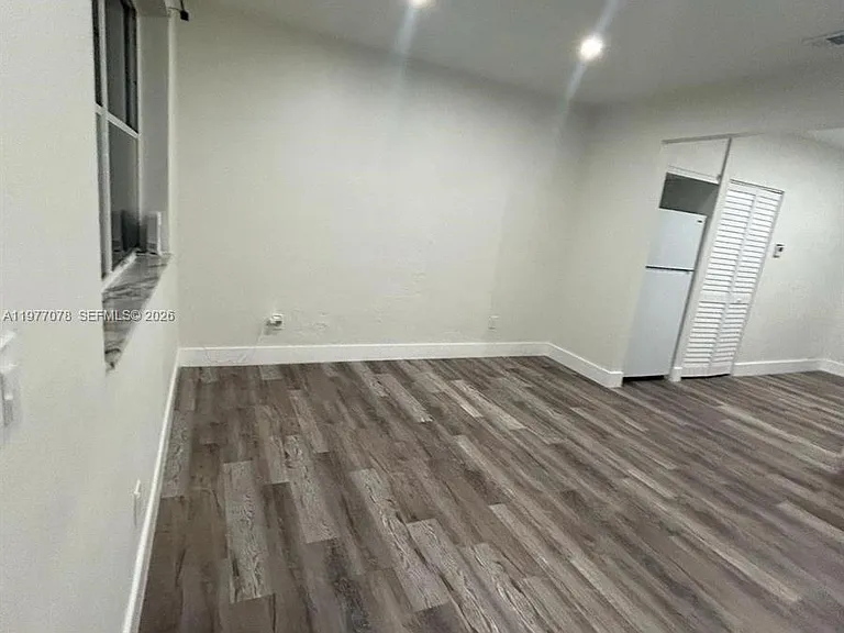 2929 NW 47th St #2 — Photo 13