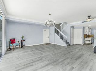 5791 Cove Cir #16, Naples, FL 34119