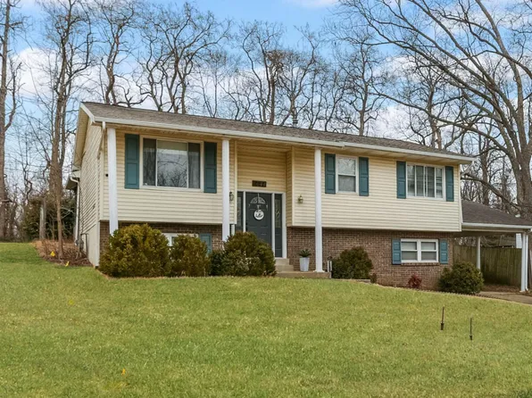 6644 Concord Dr, Newburgh, IN 47630