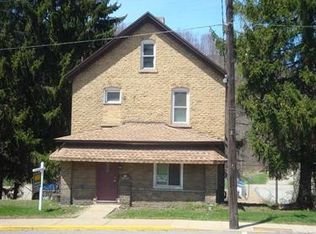 704 Franklin St, Clymer, PA 15728