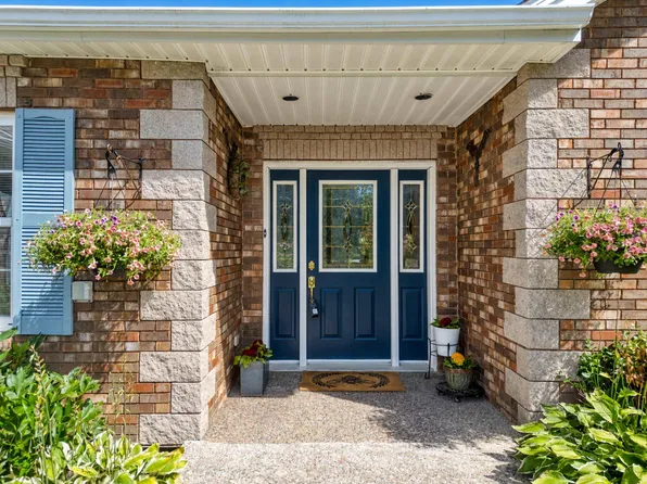 179 Lochmoor Ln, Lake Loon, NS B2W 6C8