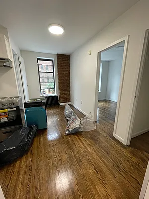 Rented by Bond New York | media 18