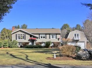 530 Lyon St, Ludlow, MA 01056