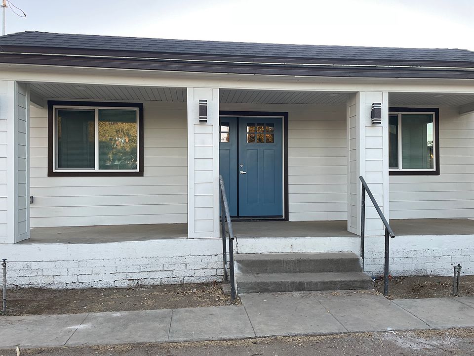 1st image of 1037 N Crystal Ave
