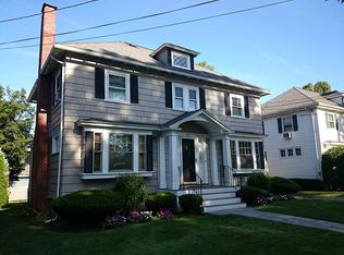 42 Parklawn Rd, West Roxbury, MA 02132