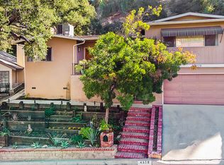 4378 Saltillo St, Woodland Hills, CA 91364