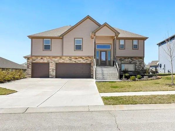 4842 Shady Bend Rd, Leavenworth, KS 66048