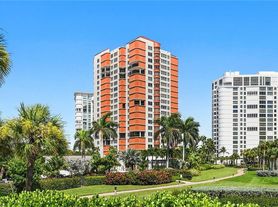 4251 Gulf Shore Blvd N