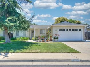 1658 Purvis Ave, Clovis, CA 93611
