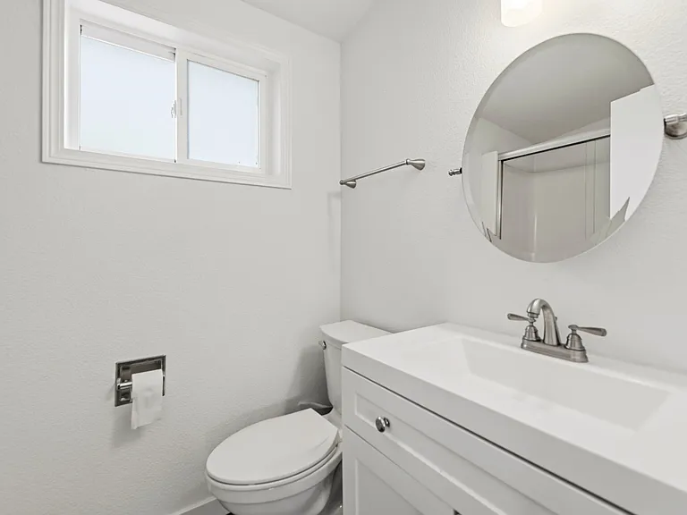 413 Chestnut St — Photo 18