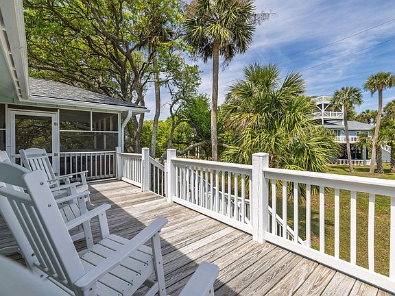 5th image of 503 Pompano Rd