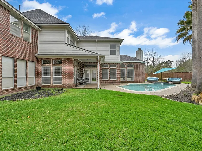 9706 Chipstead Ct — Photo 41