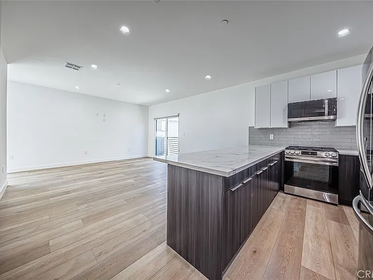 11313 Collins St #11311-2 — Photo 13