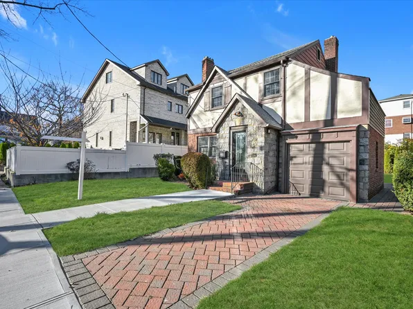 85-11 Eton Street image 20 of 20