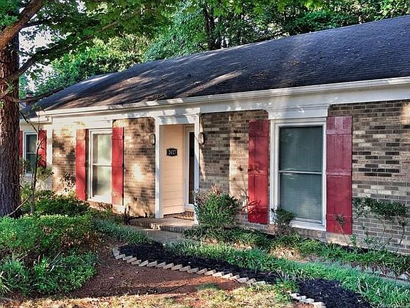 2nd image of 2627 Heather Glen Ln