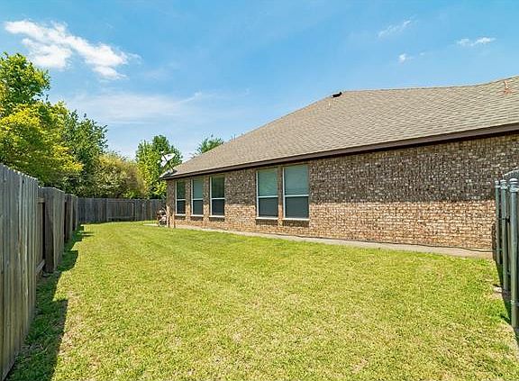 5th image of 11412 Hollar Sq
