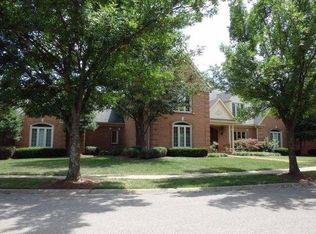3753 Wembley Ln, Lexington, KY 40515