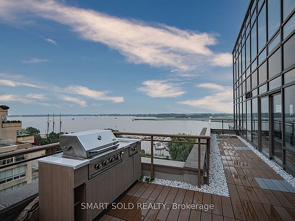 4th image of 500 Queens Quay W #Penthouse 01e