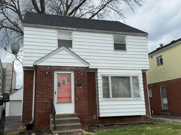 2707 Winsted Dr, Toledo, OH 43606