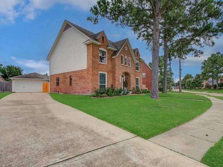 7826 Granite Ridge Ln — Photo 4