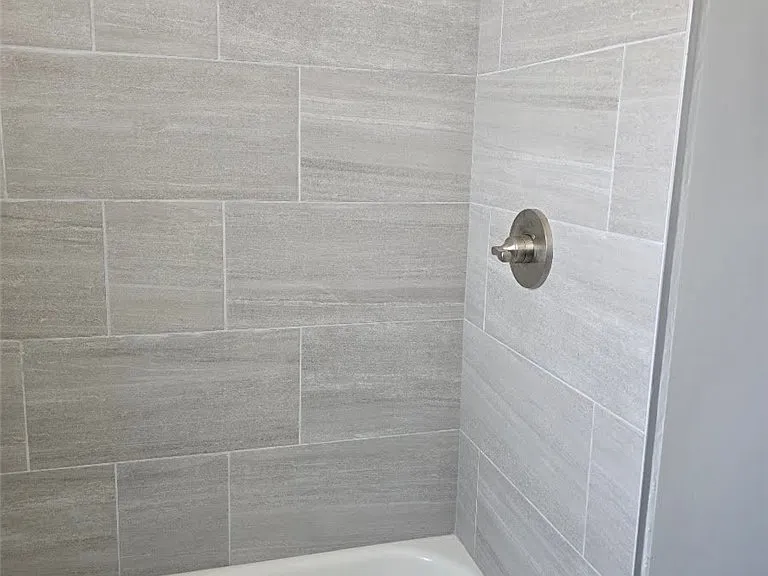8467 Cottonwood Ave — Photo 5