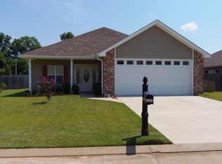 1554 Parkview Dr, Alexandria, LA 71303