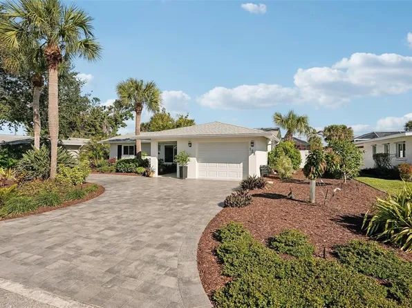 121 Aurora St E, Venice, FL 34285