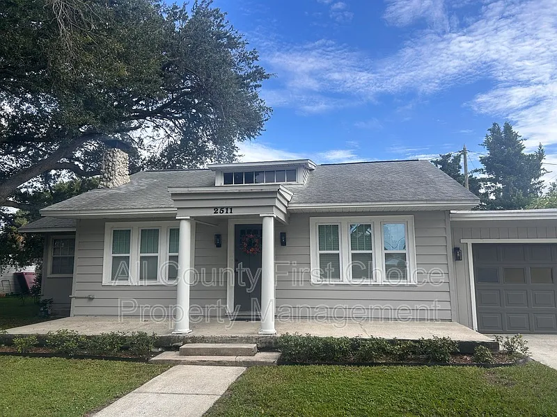 2 bed, 1.0 bath, 1150 sqft, $1,995 — Photo 1