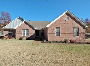 5370 Lime Tree Dr, Southaven, MS 38671