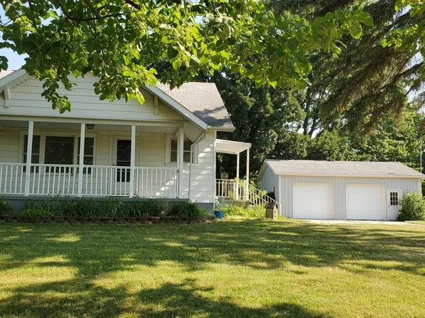 5869 S Mission Rd, Mount Pleasant, MI 48858