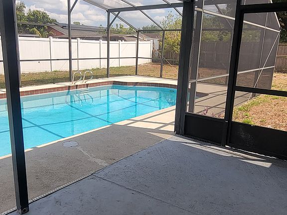 5th image of 733 Maloney Ln