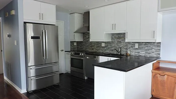 62 Eaton Ct #62 — Photo 5