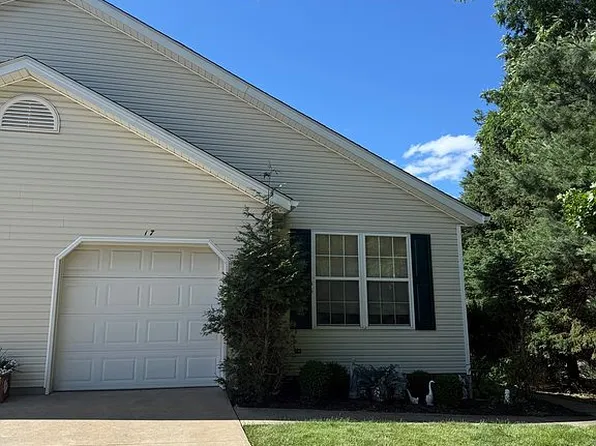 880 Lafayette Rd Unit 17, Medina, OH 44256