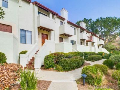 6655 Canyon Rim Row UNIT 202, San Diego, CA, 92111