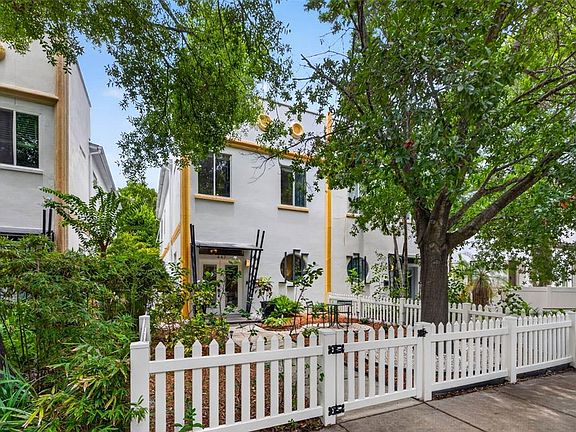 5th image of 447 13TH AVENUE N