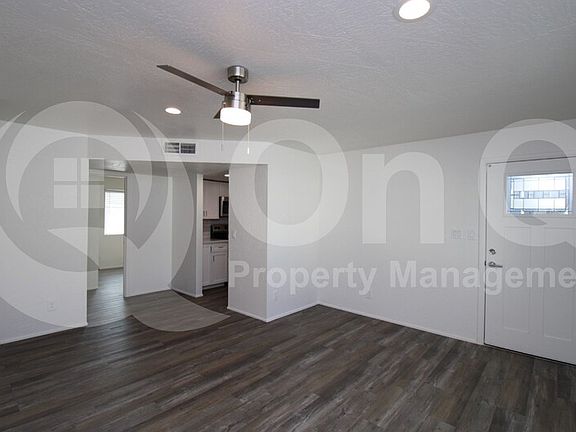 4th image of 750 E 1st Ave APT 15