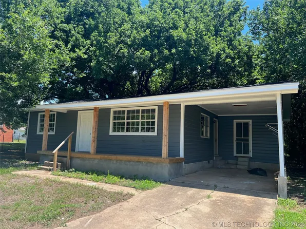 609 W 16th St, Sulphur, OK 73086