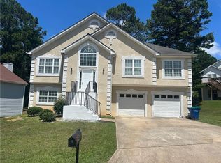 2350 Lake Royale Dr, Riverdale, GA 30296