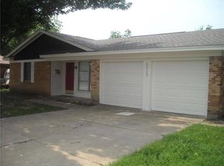 5013 Roberta Dr, North Richland Hills, TX 76180