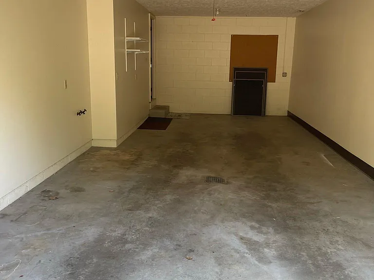 128 Summit Ave NE — Photo 10
